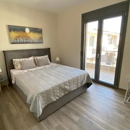 Sarra Halkidiki * Kalyves Polygyrou